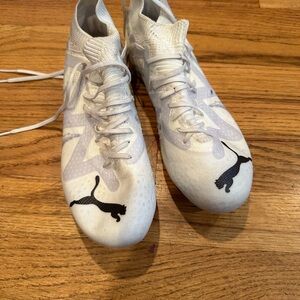Women’s soccer clears 6.5. Puma Future Ultimate BrillIance FG/AG - never worn